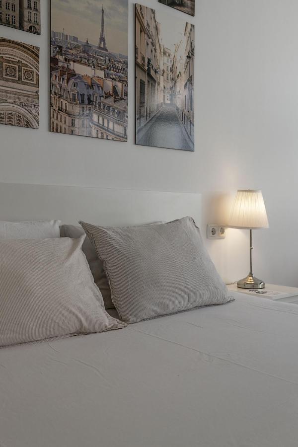 Travel&Live Aliados Apartment Porto Exterior foto