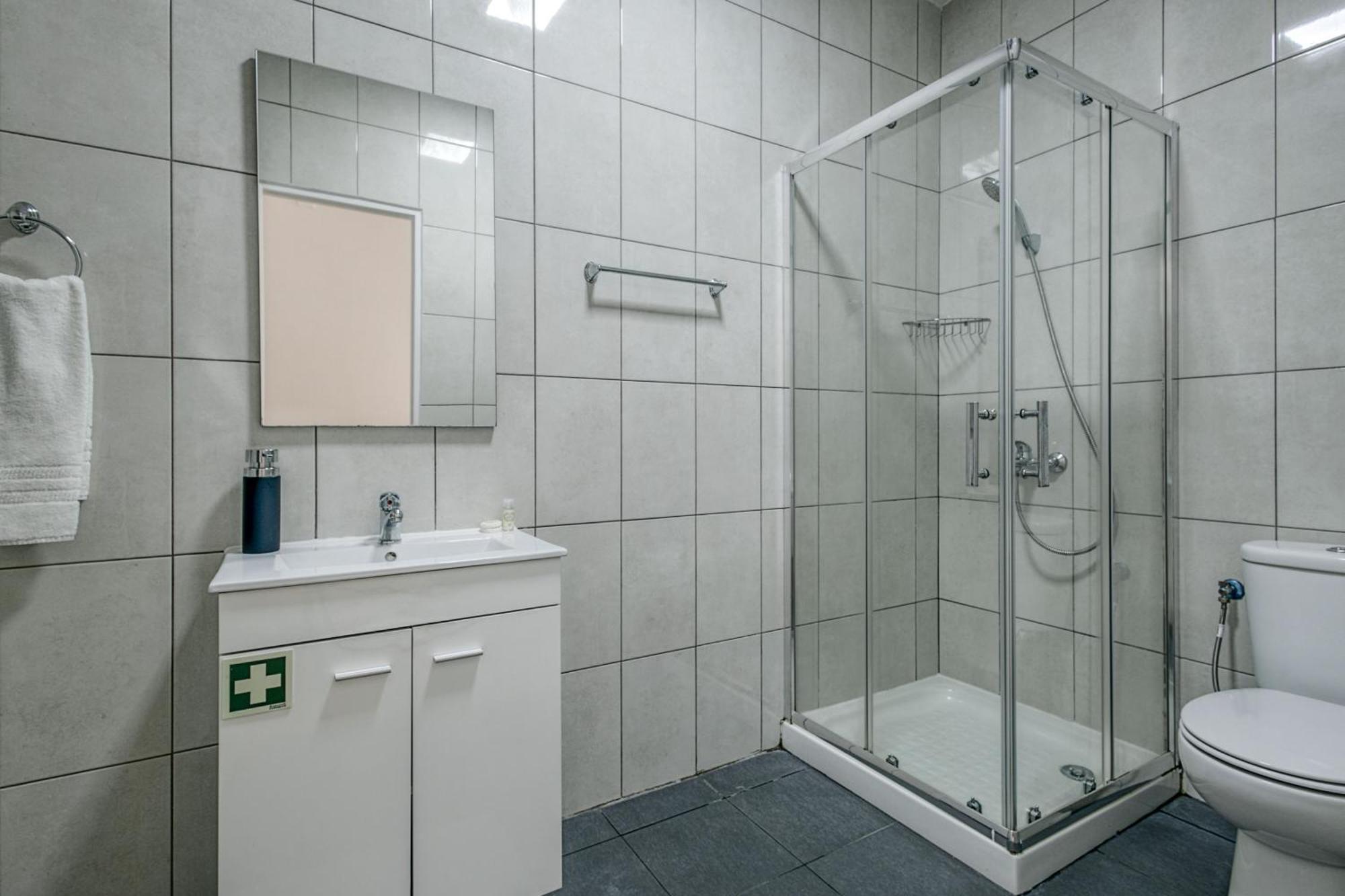 Travel&Live Aliados Apartment Porto Quarto foto