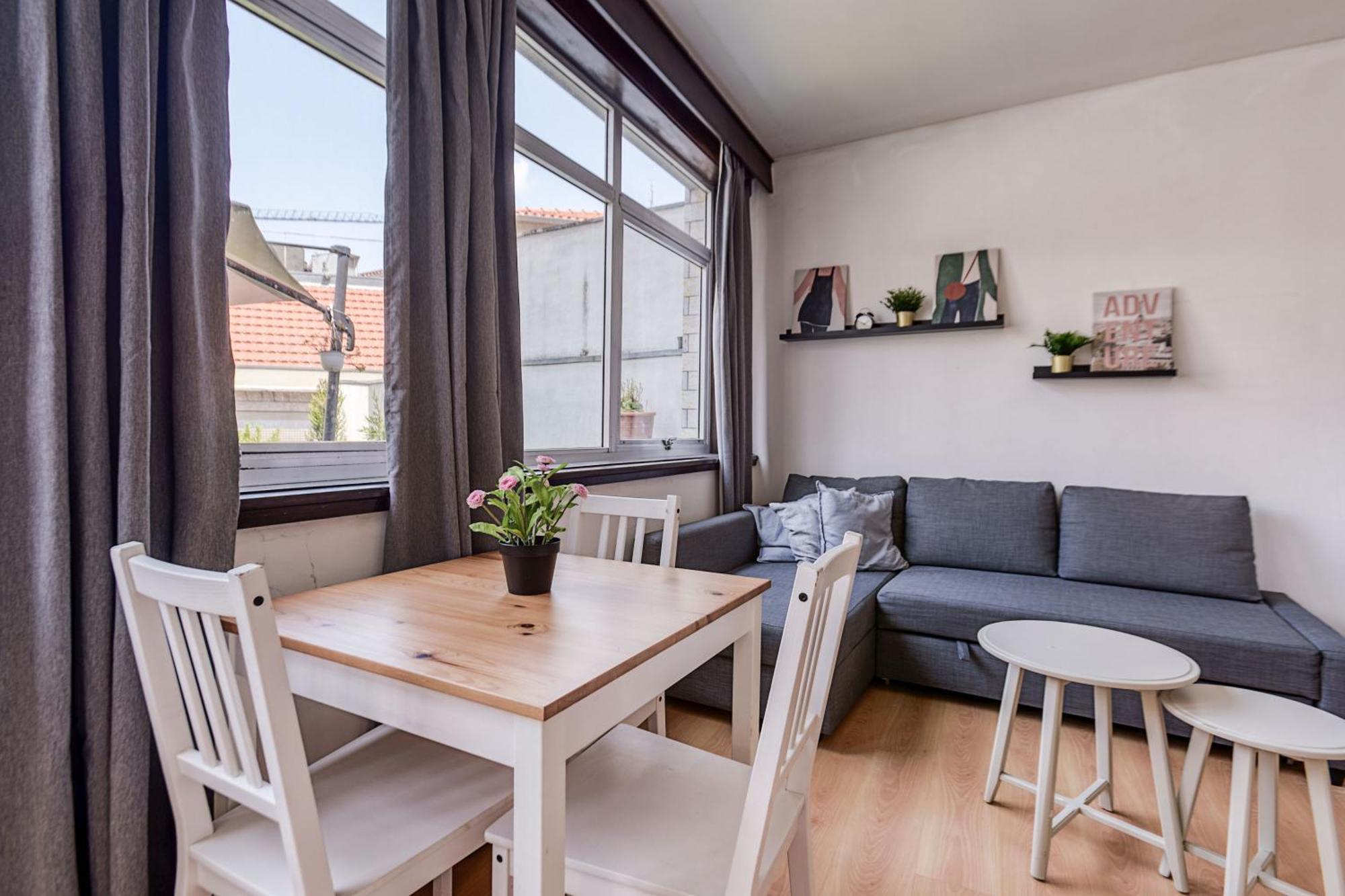 Travel&Live Aliados Apartment Porto Quarto foto